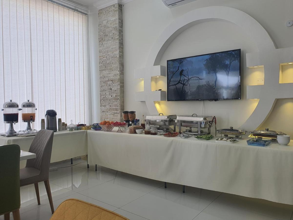 Al Deafah Hotel Apartment الضيافة للشقق الفندقية Al Buraimi Exteriör bild
