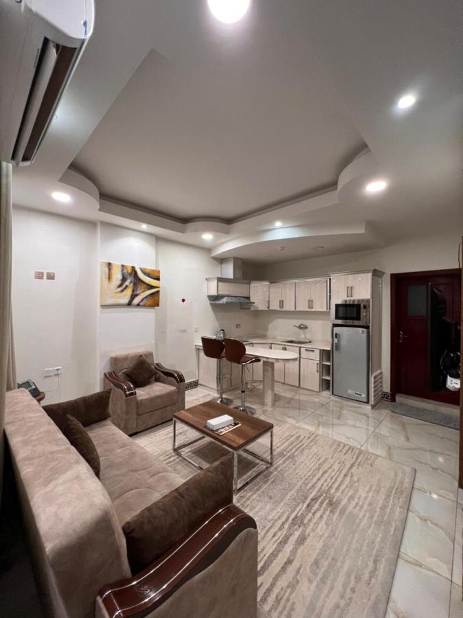 Al Deafah Hotel Apartment الضيافة للشقق الفندقية Al Buraimi Exteriör bild